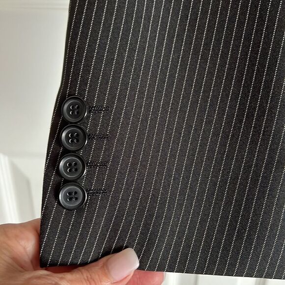 Le Chateau Men’s Black Pinstripe Blazer Size 38‎ - Picture 5 of 15